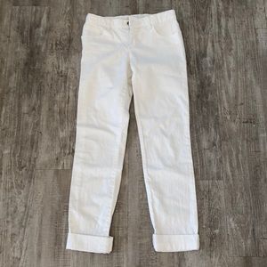 White skinny jeans